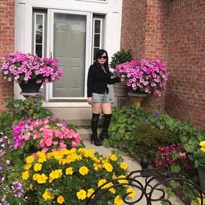 Meet your Posher, Trinh